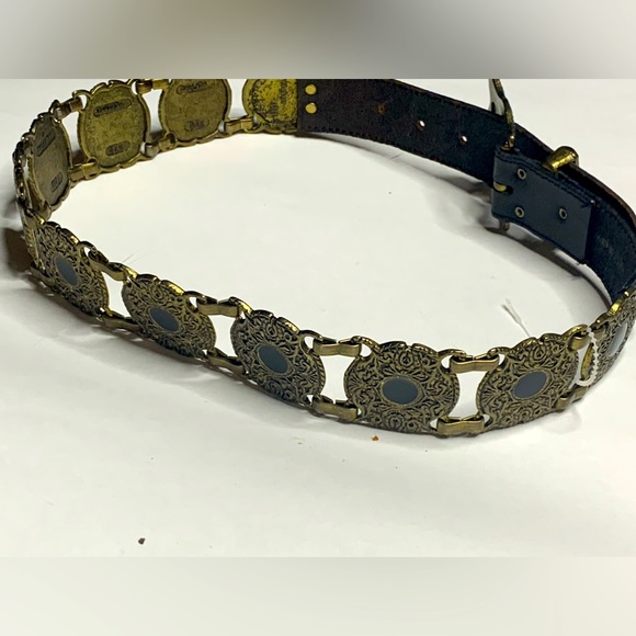 Paulith Vintage Marked Metal Conchos - Black Leather Ladies Belt 35 Inches EUC - Picture 1 of 12